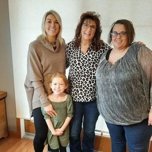 Meet your Posher, Brittney